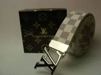 louis vuitton femmes blet lv marque 2011 nouveau-big lv logo 05